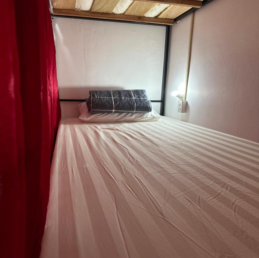 Aurora Backpackers Hostel Λουάνγκ Πραμπάνγκ Εξωτερικό φωτογραφία