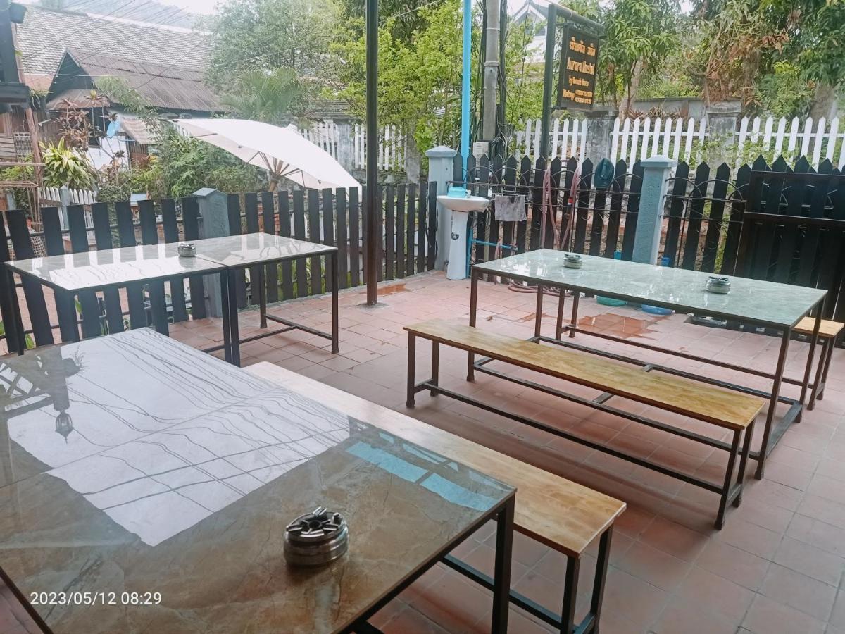 Aurora Backpackers Hostel Λουάνγκ Πραμπάνγκ Εξωτερικό φωτογραφία