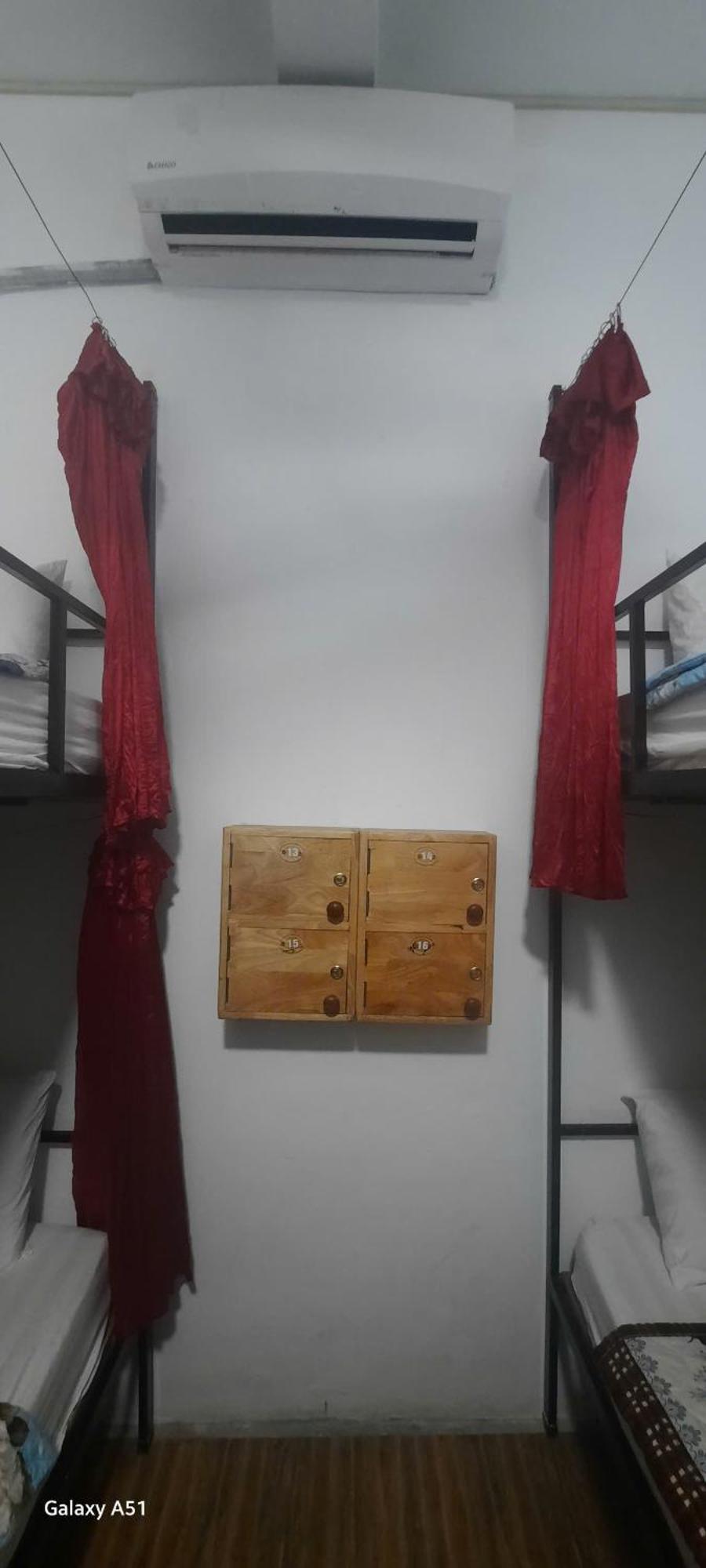 Aurora Backpackers Hostel Λουάνγκ Πραμπάνγκ Εξωτερικό φωτογραφία